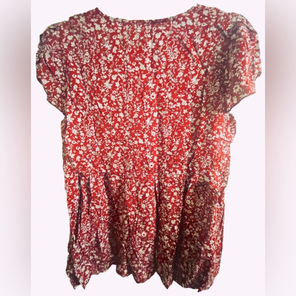 NWOT Floral ruffle blouse with butterfly sleeves size M - Picture 2 of 6
